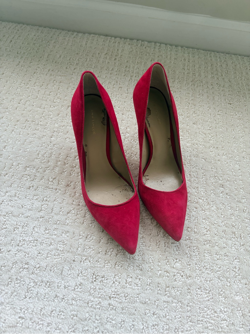 Ann Taylor Red Suede Pointed-Toe Pumps 7.5